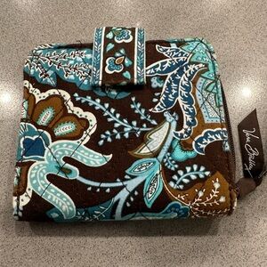 Vera Bradley Java Blue Small Bi-fold Wallet (New w/o Tags)